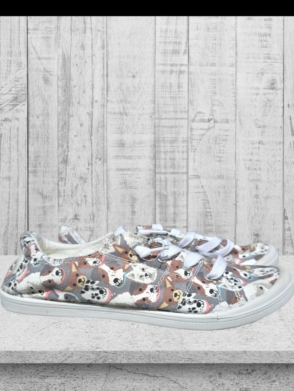 ISAAC MIZRAHI NEW YORK - Women's Reesa Multi Dogs Slip On Sneaker Sz 9 NWOT - Picture 2 of 6